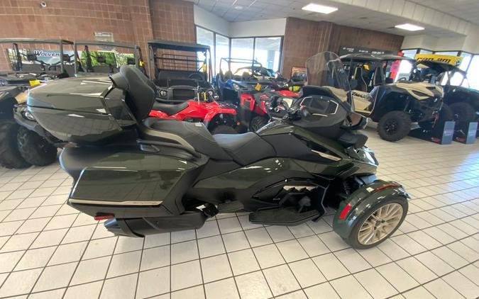 2023 Can-Am™ Spyder RT Sea-To-Sky