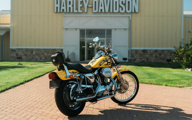 2002 Harley-Davidson® XL1200C - Sportster® Custom 1200C