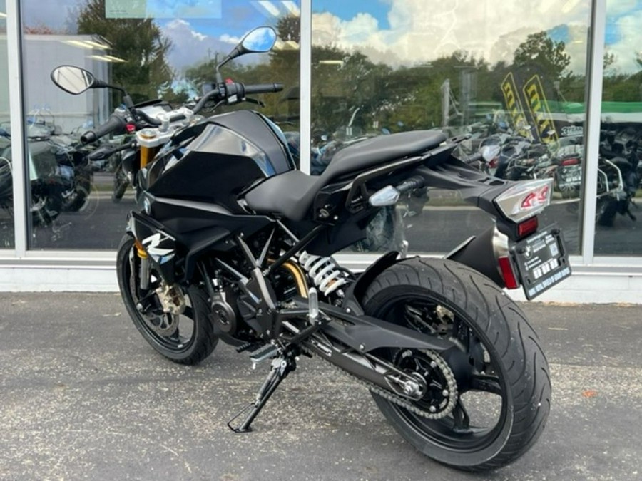 2024 BMW G 310 R Triple Black