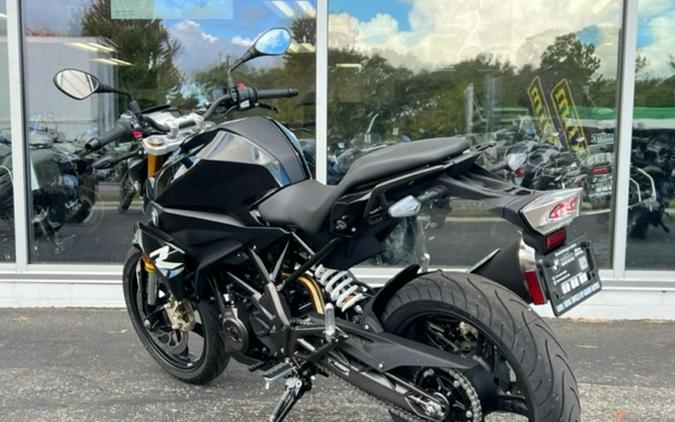 2024 BMW G 310 R Triple Black