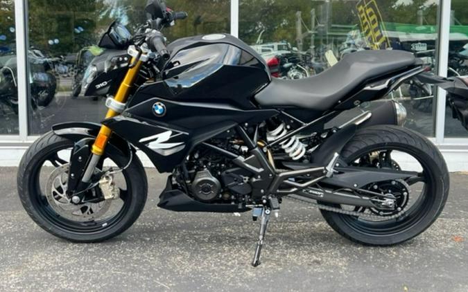 2024 BMW G 310 R Triple Black