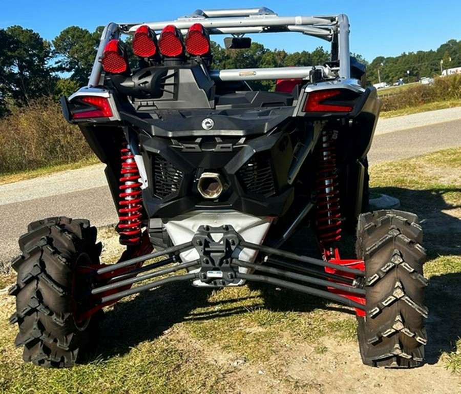 2025 Can-Am Maverick X3 X mr Turbo RR 72