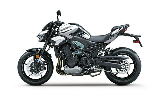 2025 Kawasaki Z900 ABS