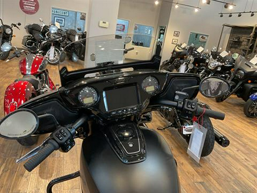 2025 Indian Motorcycle Chieftain® PowerPlus Dark Horse with PowerBand Audio