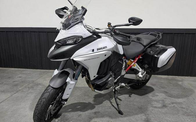 2023 DUCATI MTSV4SS