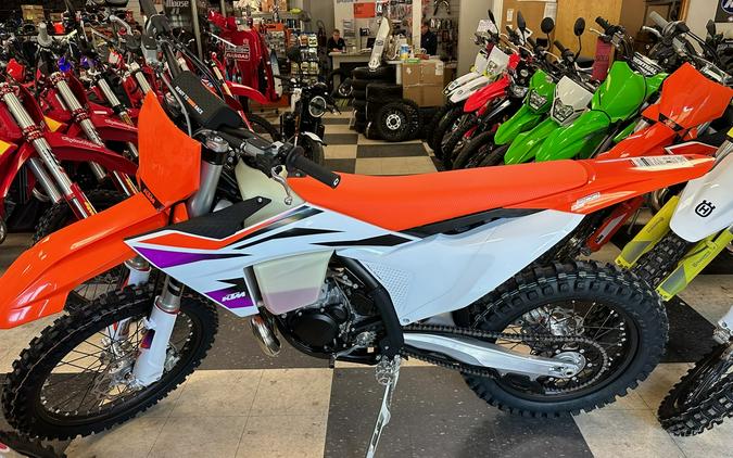 2024 KTM 300 XC