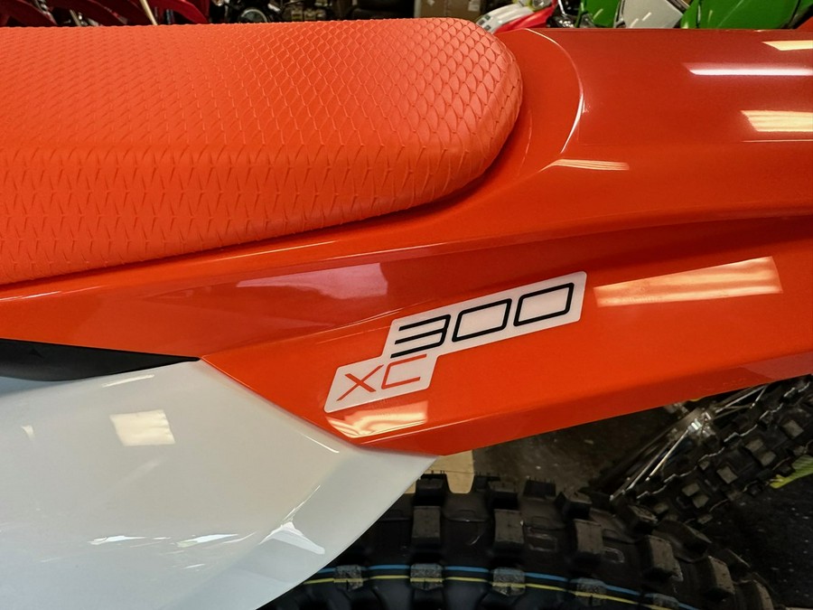 2024 KTM 300 XC