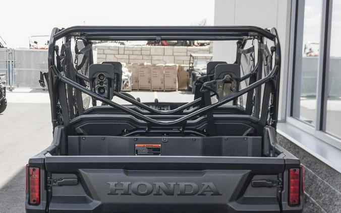 2023 Honda® Pioneer 1000-6 Deluxe Crew