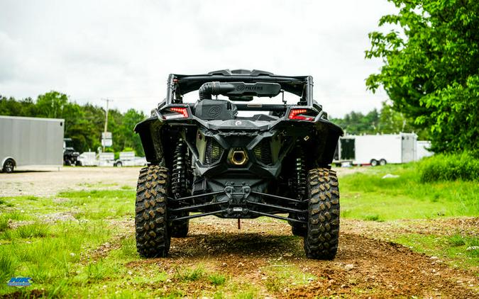 2022 Can-Am® Maverick X3 X ds Turbo RR