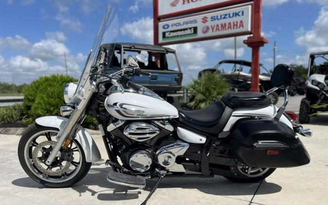 2015 Yamaha V Star® 950 Tourer