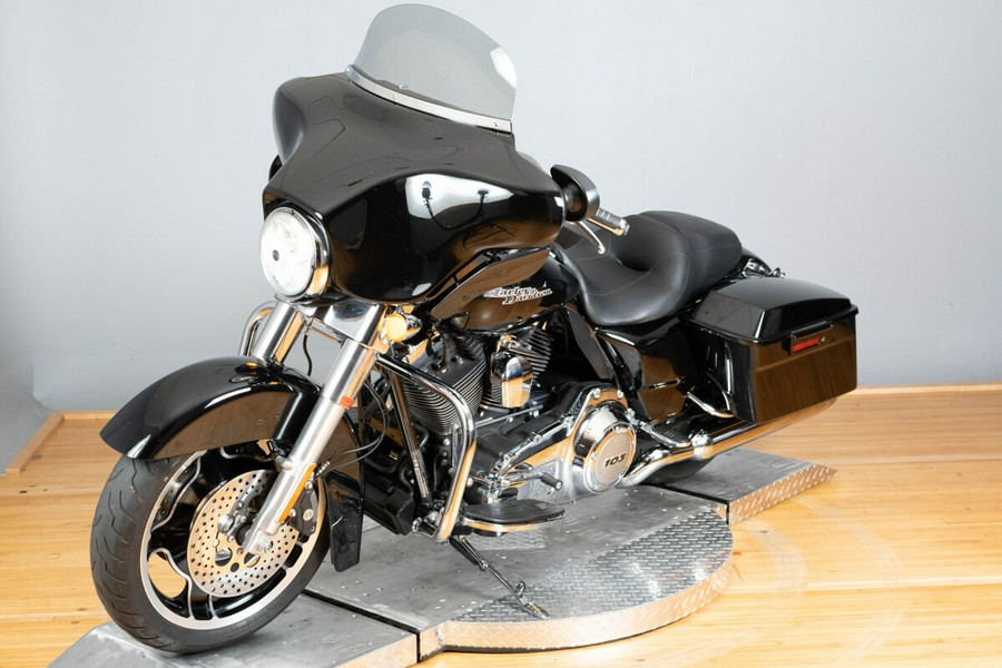 2012 Harley-Davidson Street Glide 103