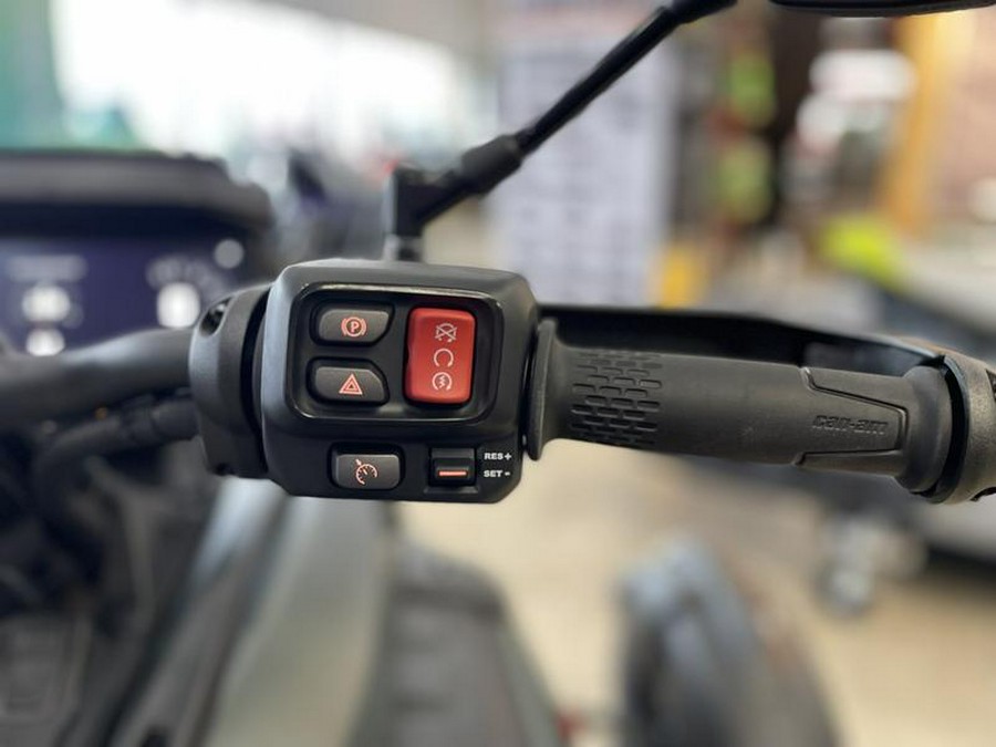 2025 Can-Am® Canyon Redrock