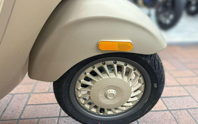 2024 Vespa 946 DRAGON 150