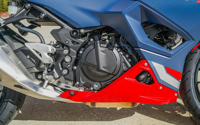 2026 Kawasaki Ninja 500 ABS Metallic Matte Twilight Blue