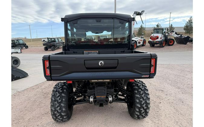 2026 Can-Am Defender MAX XT CAB HD11