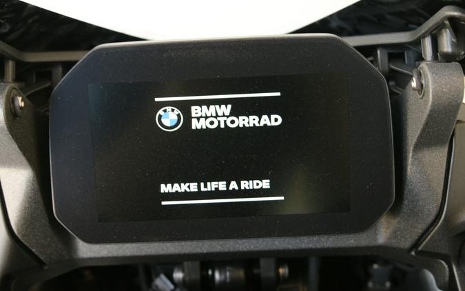 2026 BMW R 1300 RS