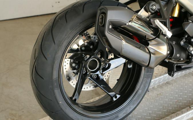 2026 BMW R 1300 RS