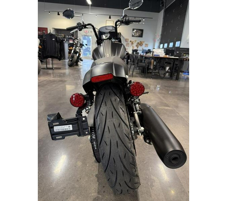 2025 Indian Motorcycle® Sport Scout® Sixty Limited Black Smoke