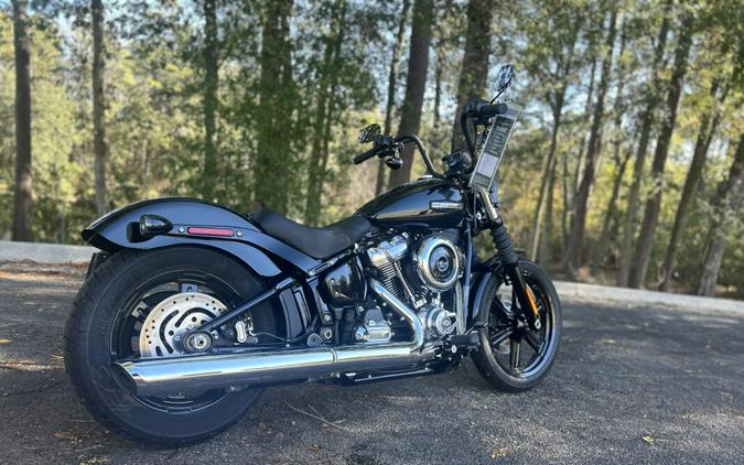 FXBB 2025 Street Bob™