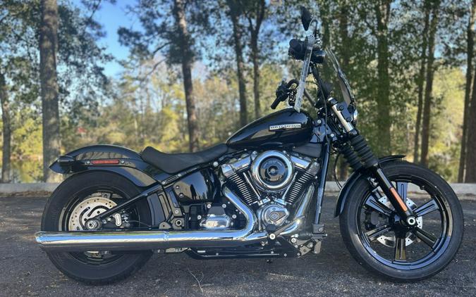 FXBB 2025 Street Bob™