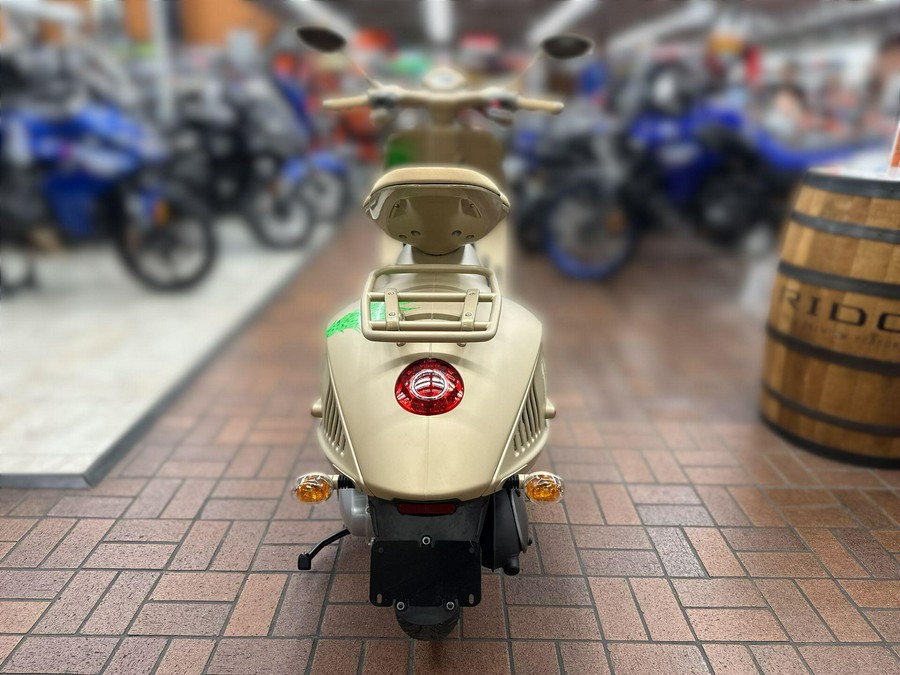 2024 Vespa 946 DRAGON 150