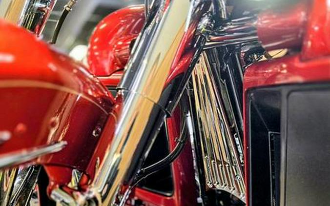 2014 Harley-Davidson® FLHTCU - Electra Glide® Ultra Classic®