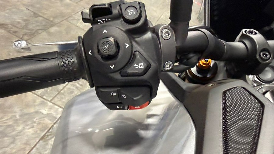 2026 Yamaha MT 09 SP