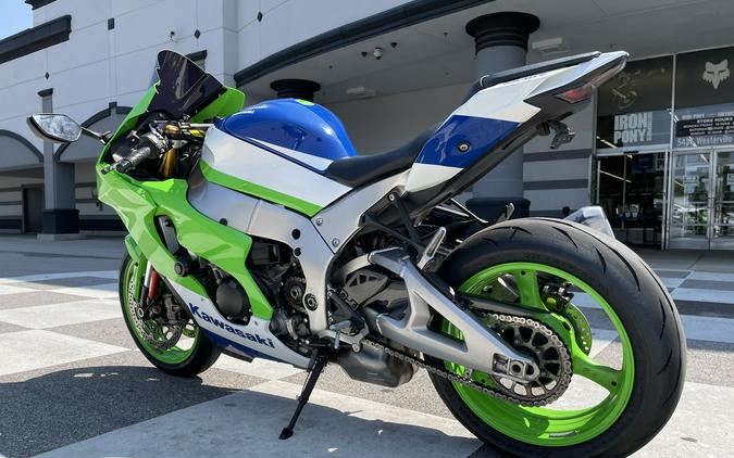 2024 Kawasaki Ninja® ZX™-10R 40th Anniversary Edition ABS