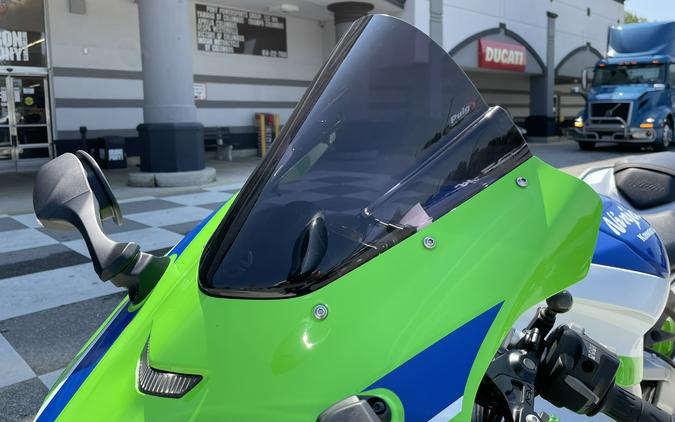 2024 Kawasaki Ninja® ZX™-10R 40th Anniversary Edition ABS