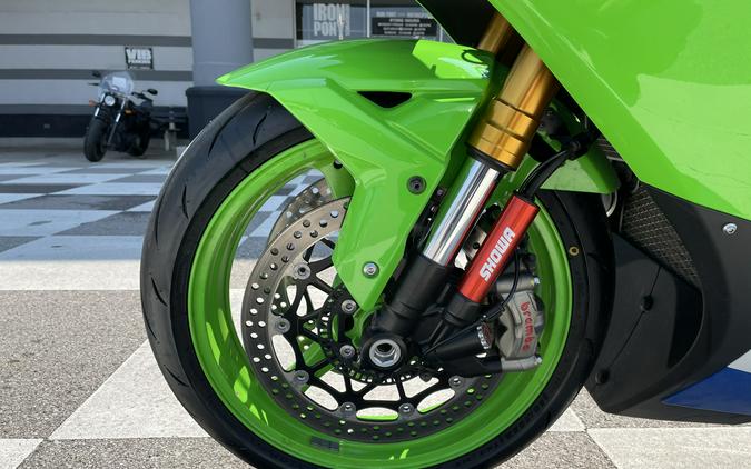 2024 Kawasaki Ninja® ZX™-10R 40th Anniversary Edition ABS