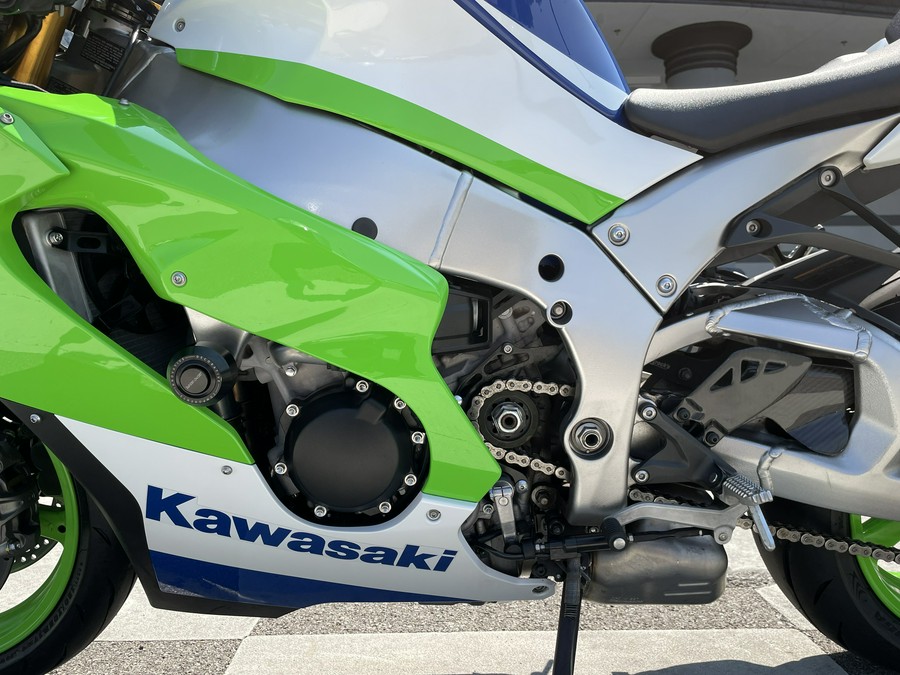 2024 Kawasaki Ninja® ZX™-10R 40th Anniversary Edition ABS