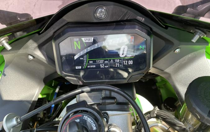2024 Kawasaki Ninja® ZX™-10R 40th Anniversary Edition ABS