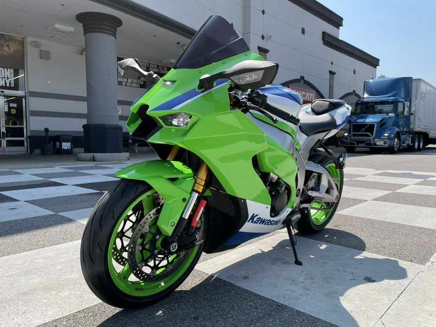 2024 Kawasaki Ninja® ZX™-10R 40th Anniversary Edition ABS