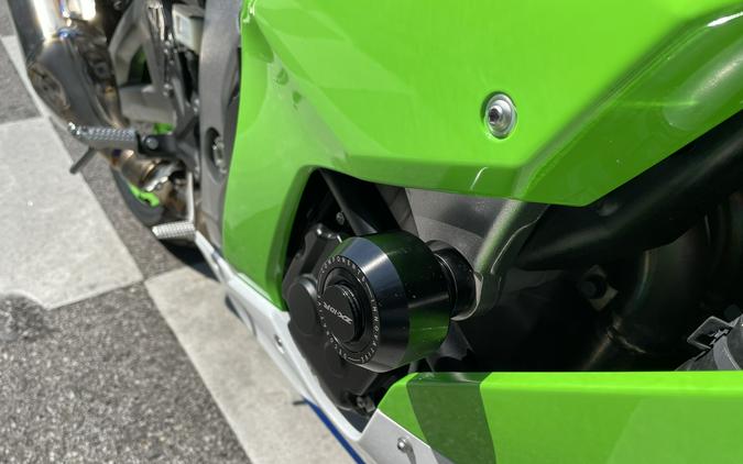 2024 Kawasaki Ninja® ZX™-10R 40th Anniversary Edition ABS