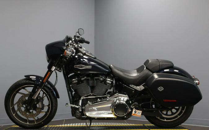 2019 Harley-Davidson® Sport Glide™ Midnight Blue