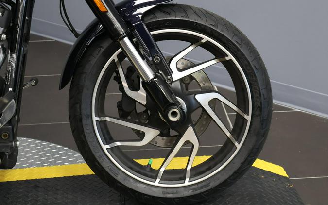 2019 Harley-Davidson® Sport Glide™ Midnight Blue