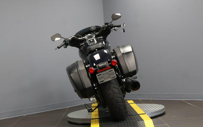 2019 Harley-Davidson® Sport Glide™ Midnight Blue