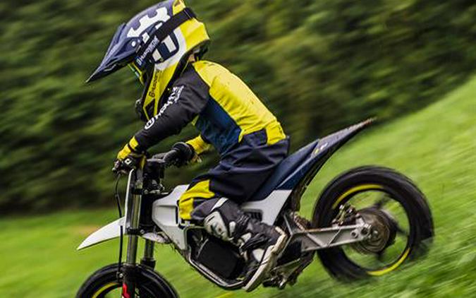 2024 Husqvarna EE 2