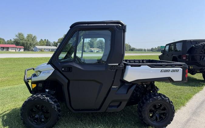 2021 Can-Am® Defender Limited HD10