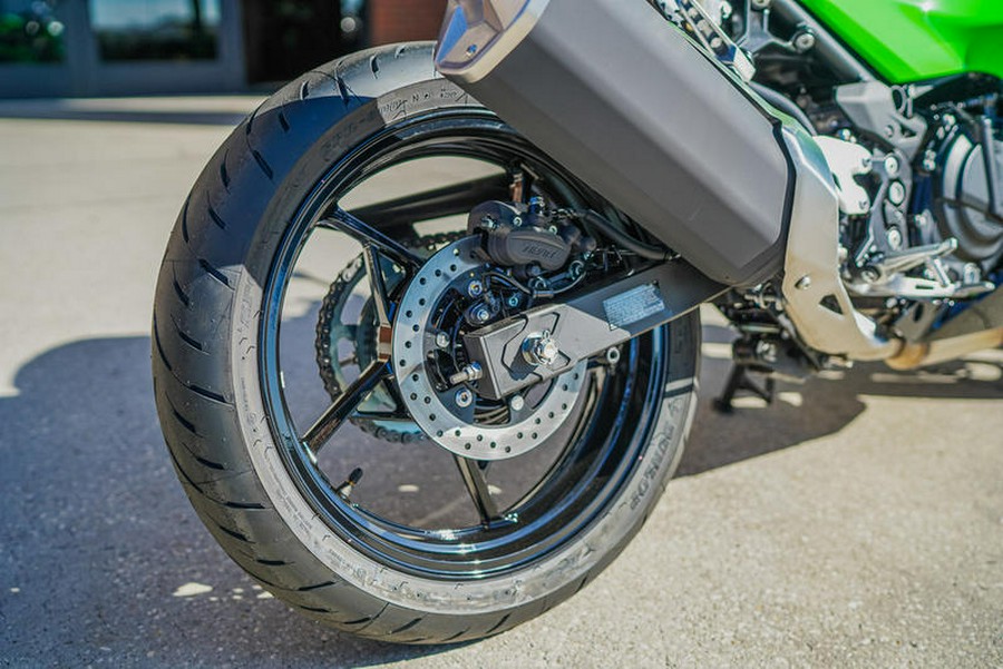 2026 Kawasaki Ninja® 500