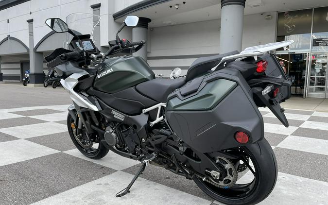 2024 Suzuki GSX-S1000GX+