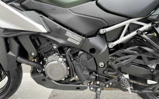 2024 Suzuki GSX-S1000GX+