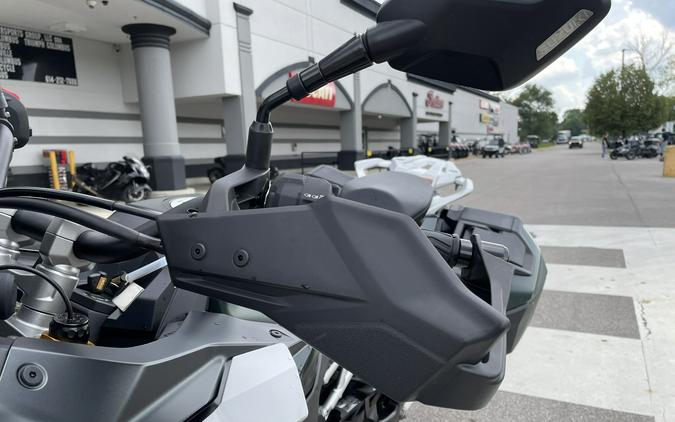 2024 Suzuki GSX-S1000GX+
