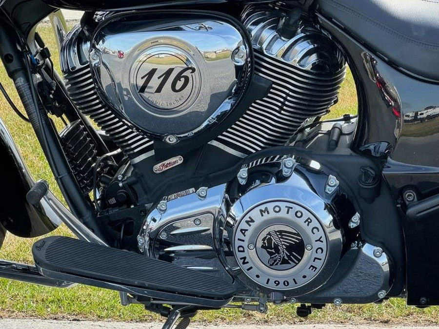 2022 Indian Motorcycle® Chieftain® Limited Black Metallic