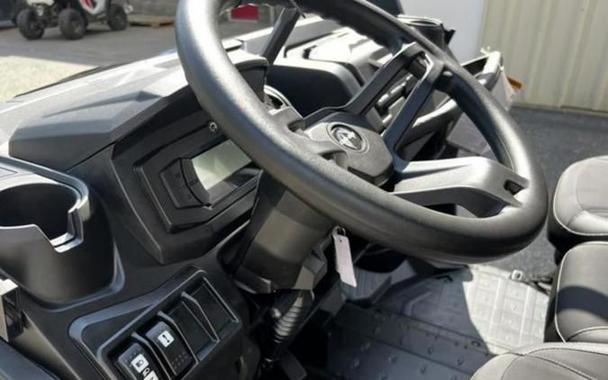 2025 Can-Am Defender MAX XT HD9