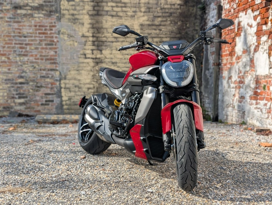 2026 Ducati XDIAVEL V4