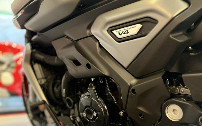 2026 Ducati XDIAVEL V4