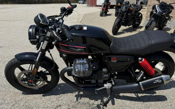 2023 Moto Guzzi V7 Special Edition