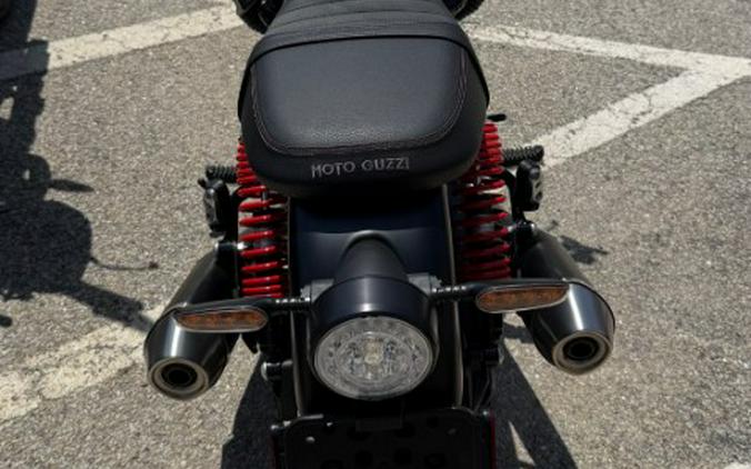 2023 Moto Guzzi V7 Special Edition
