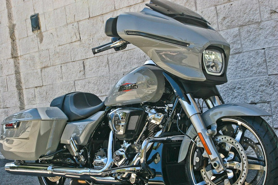 2024 Harley-Davidson® Street Glide® Base